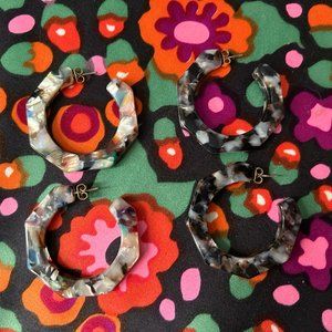 Lot of 2 Madewell Lucite Chunky Hoop Earrings